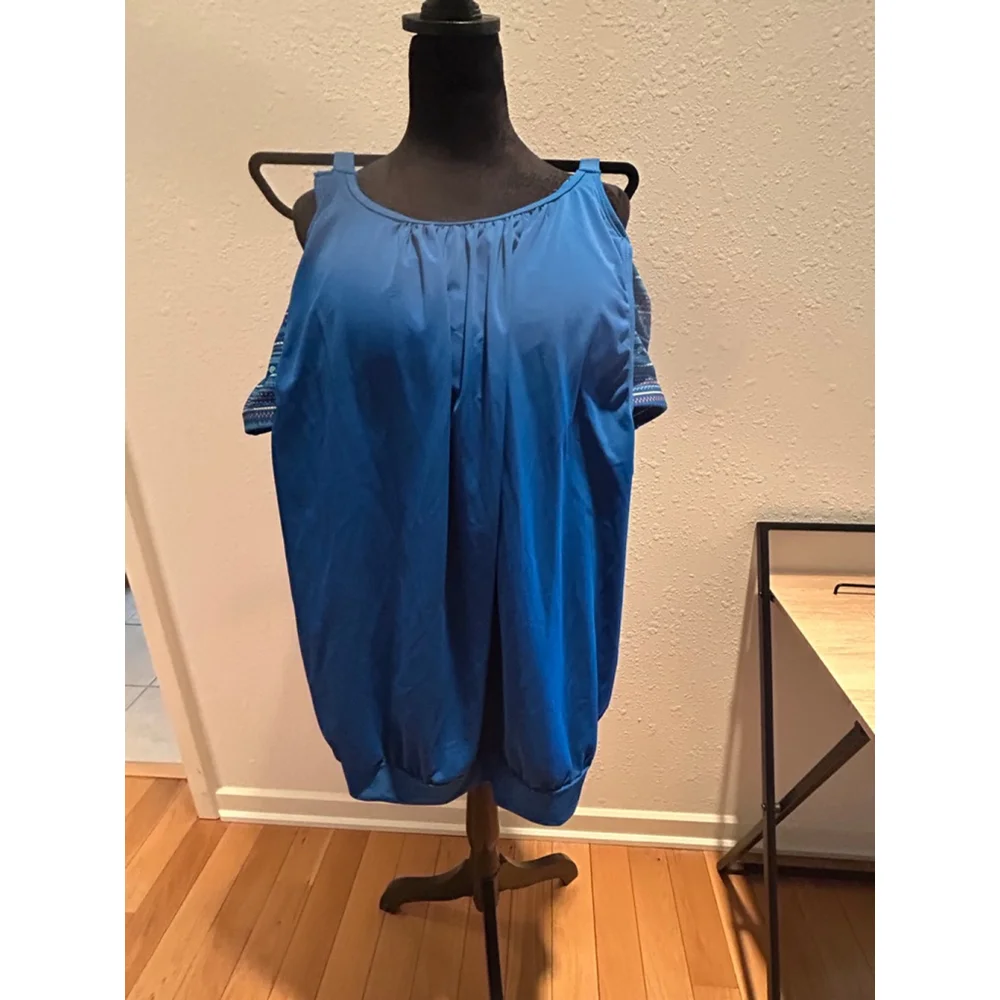 Women's BLOOMCHIC Blue Plus Size 26 tankini swim top with Patterned Sides - Picture 2 of 7